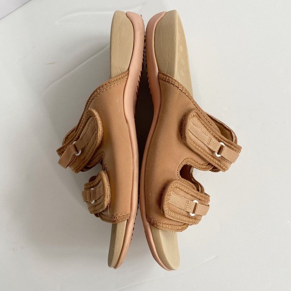 Vionic Womens Sarah Brown/Peach/Beige Sandals USA Size 9.5 W - Picture 6 of 15